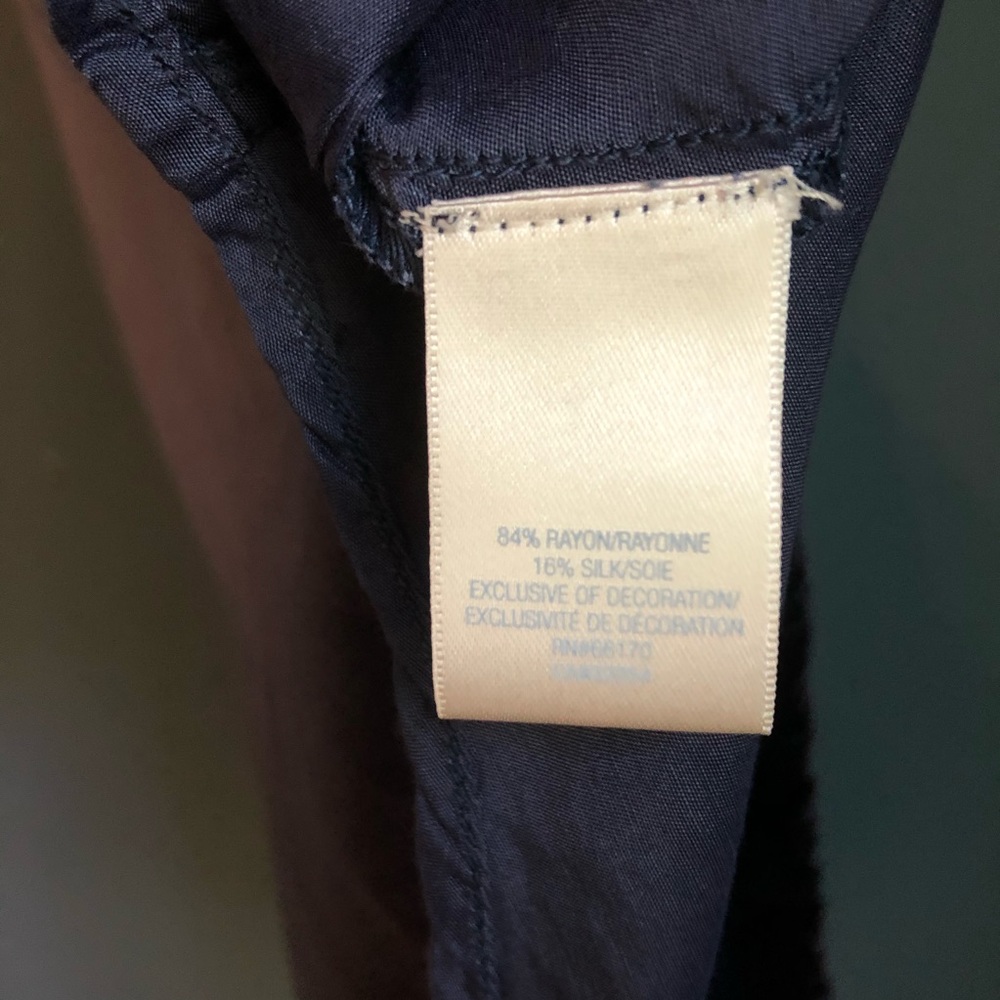 Anthropologie Silk camisole with lace pocket - Picture 4 of 5